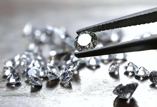 限制人工钻石出口精准锁喉台积电！美国芯片也要被卡脖子了？